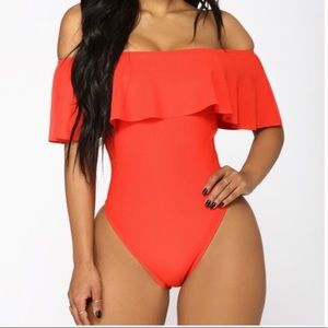 NWT Fashion Nova flounce with it swimsuit